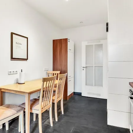 Bege Companylife Apartment Duisburg